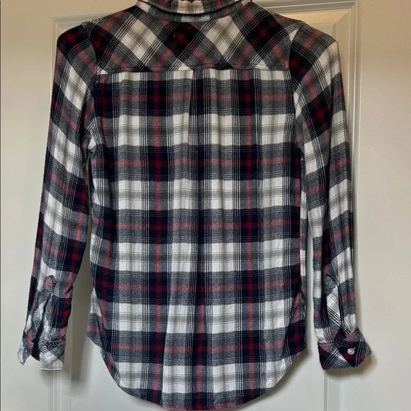 Rails Hunter Red and Blue Button Down Shirt size S - Picture 3 of 6